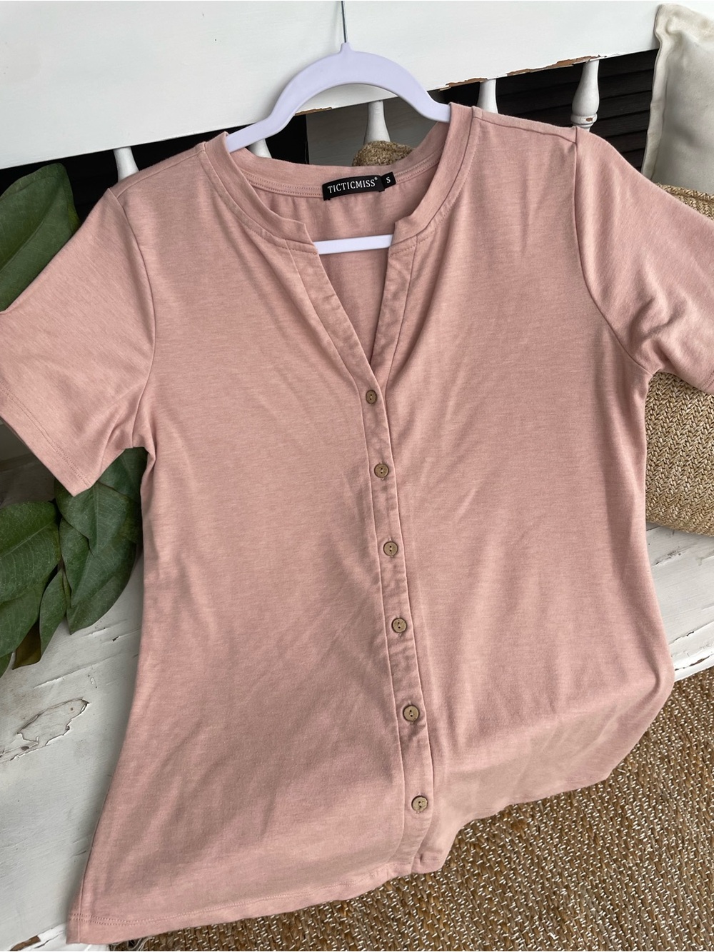 Ticticmiss Short Sleeve Henley Top, Light Blush/Nude Pink, Women’s Size S